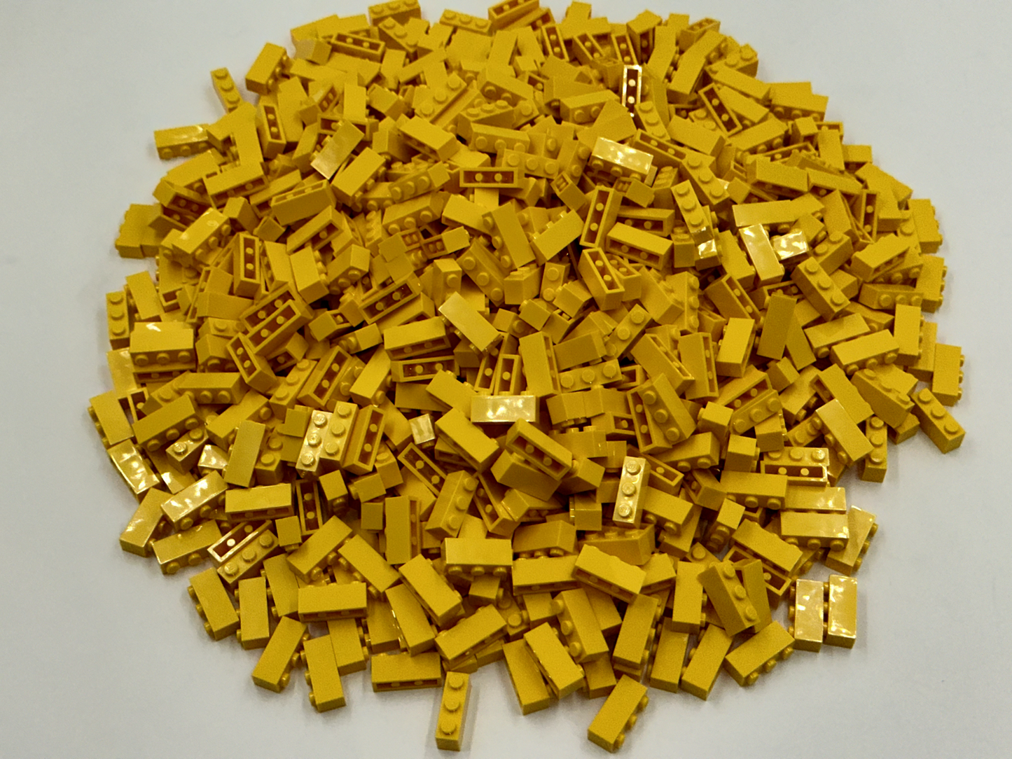 LEGO Pack of 200x New Yellow Brick 1 x 3 BULK BRICKS