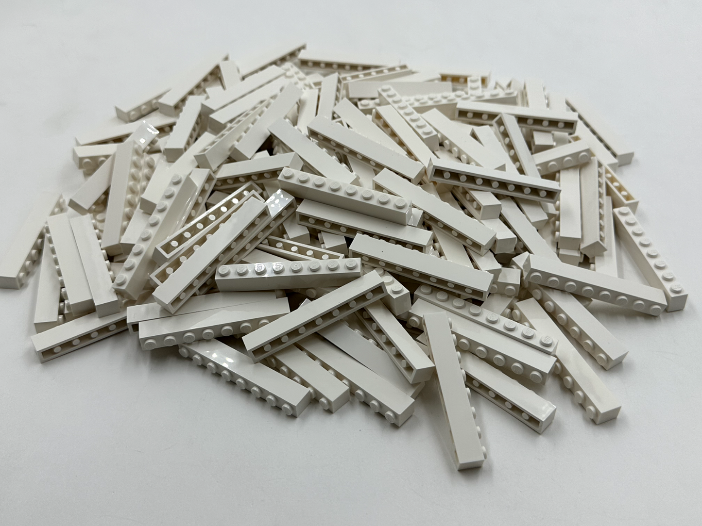 LEGO Pack of 200x New White Brick 1 x 8 BULK BRICKS