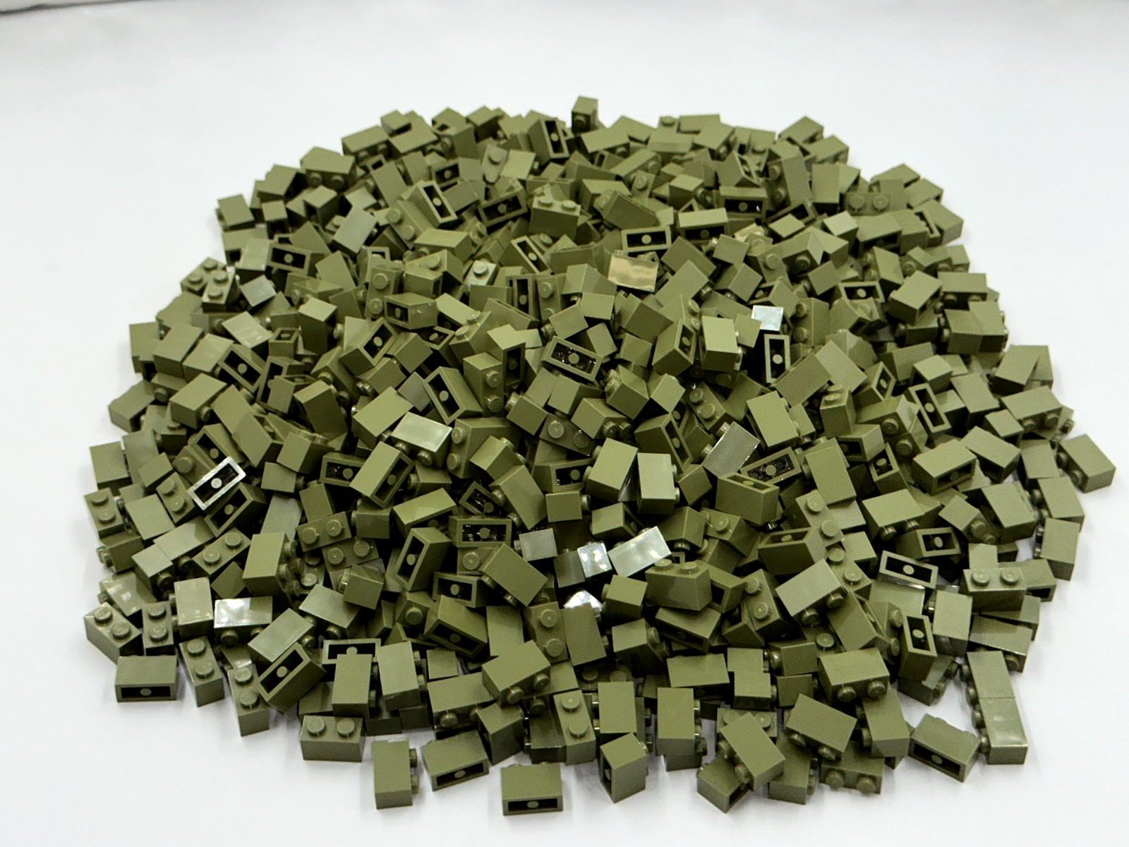 LEGO Pack of 200x New Olive Green Brick 1 x 2 BULK BRICKS