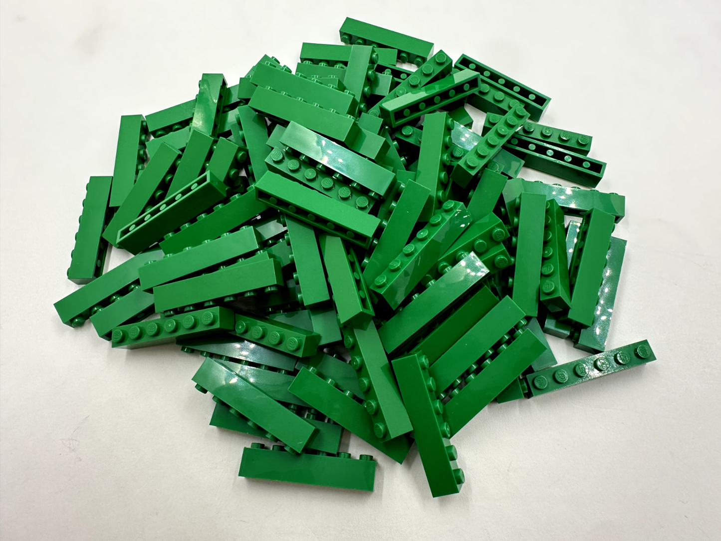 LEGO Pack of 100x New Green Brick 1 x 6 BULK BRICKS