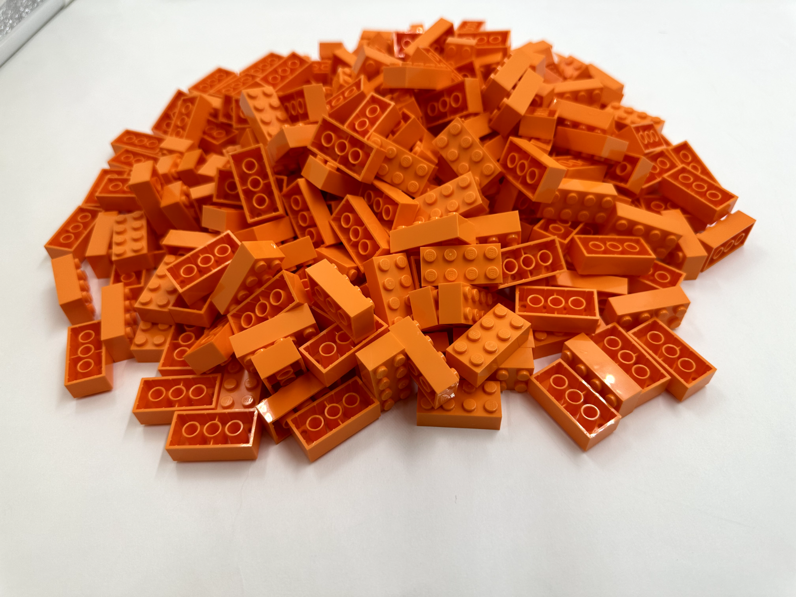 LEGO Pack of 200x New Orange Brick 2 x 4  BULK BRICKS
