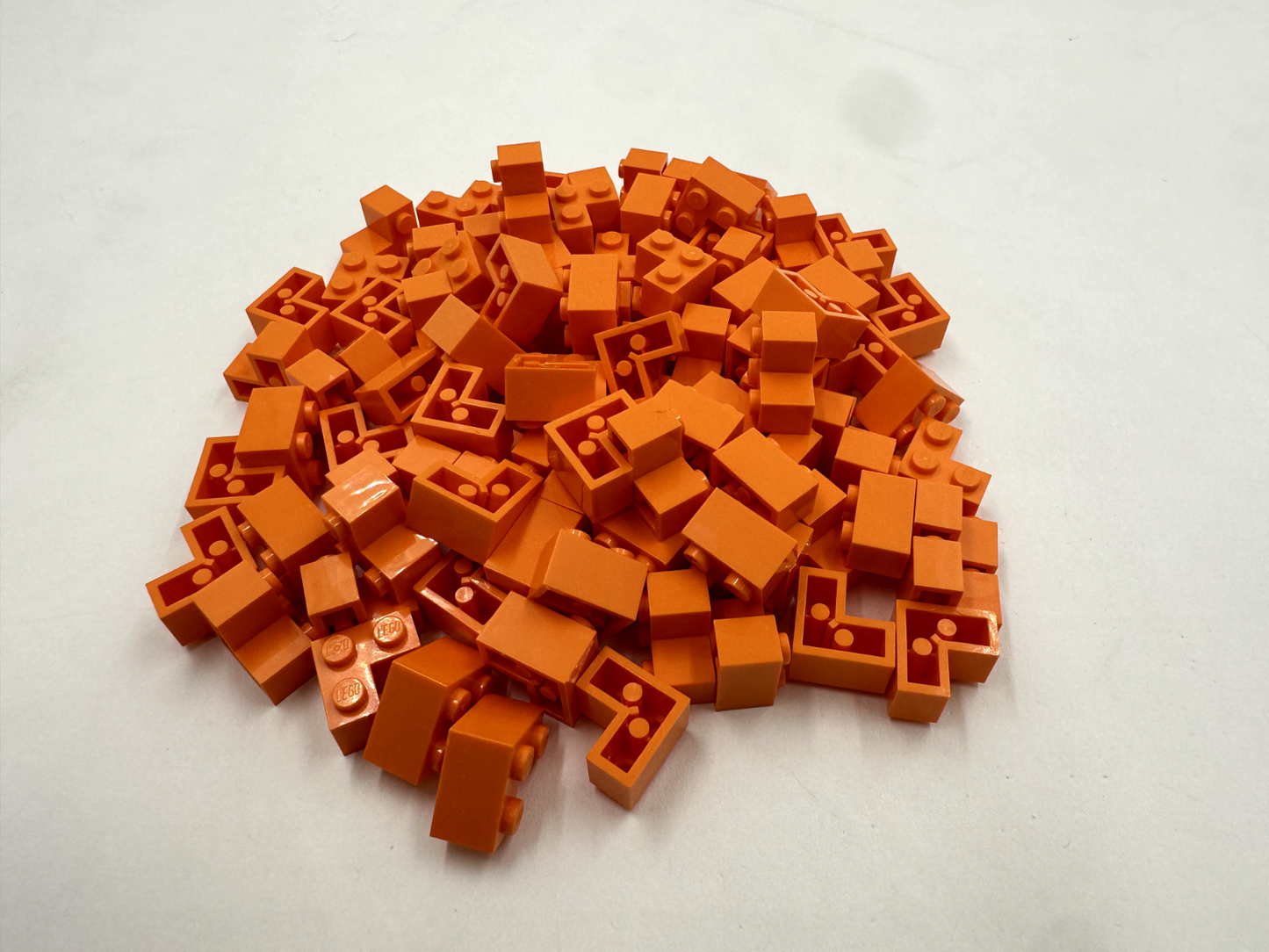 LEGO Pack of 200x New Orange Brick 2 x 2 Corner  BULK BRICKS