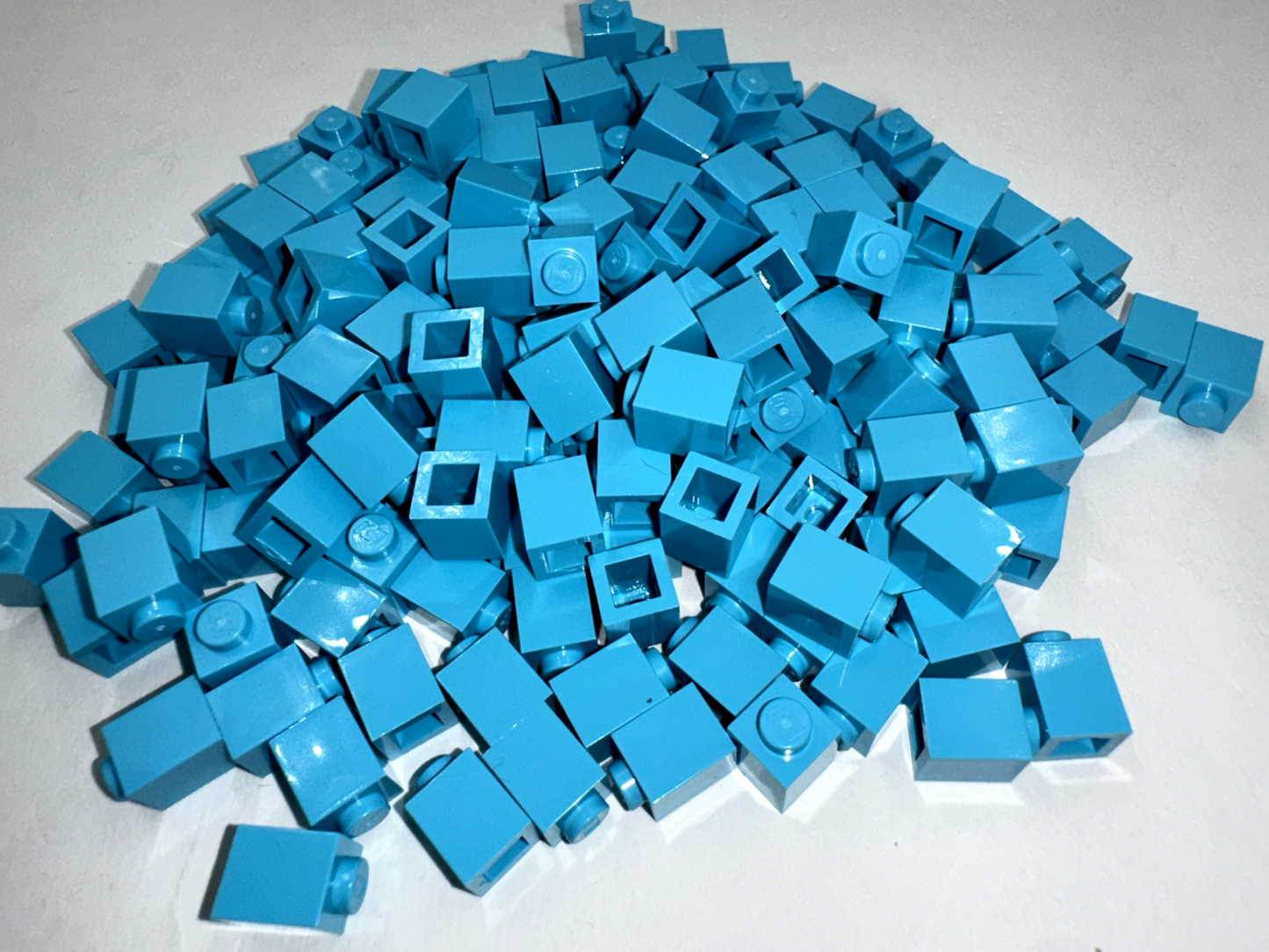 LEGO Pack of 200x New Medium Azure Brick 1 x 1  BULK BRICKS