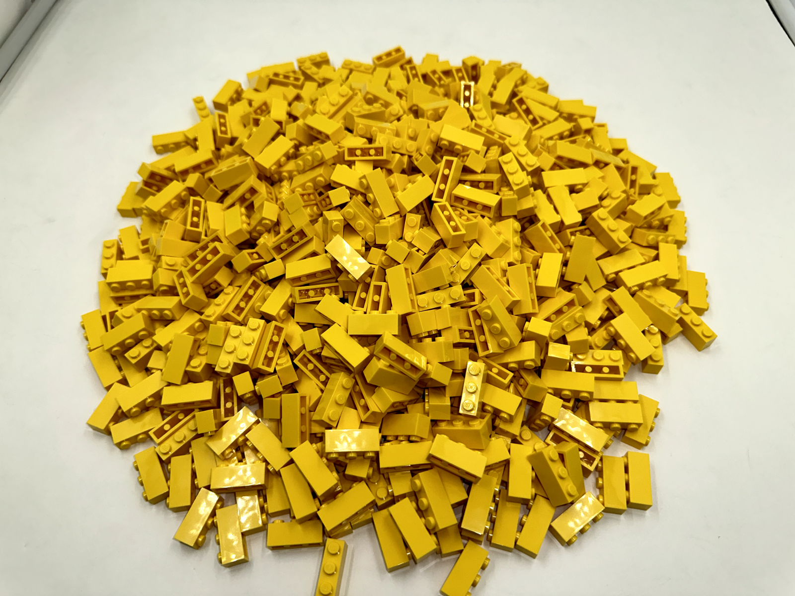 LEGO Pack of 200x New Yellow Brick 1 x 3 BULK BRICKS