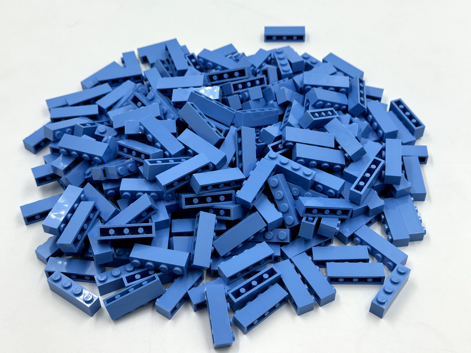 LEGO Pack of 200x New Medium Blue Brick 1 x 4 BULK BRICKS
