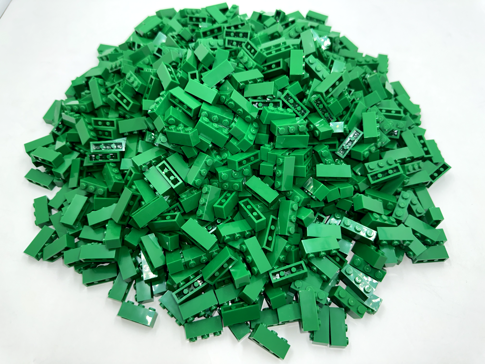 LEGO Pack of 200x New Green Brick 1 x 3 BULK BRICKS