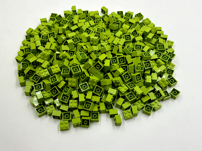 LEGO Pack of 200x New Lime Brick 2 x 2  BULK BRICKS