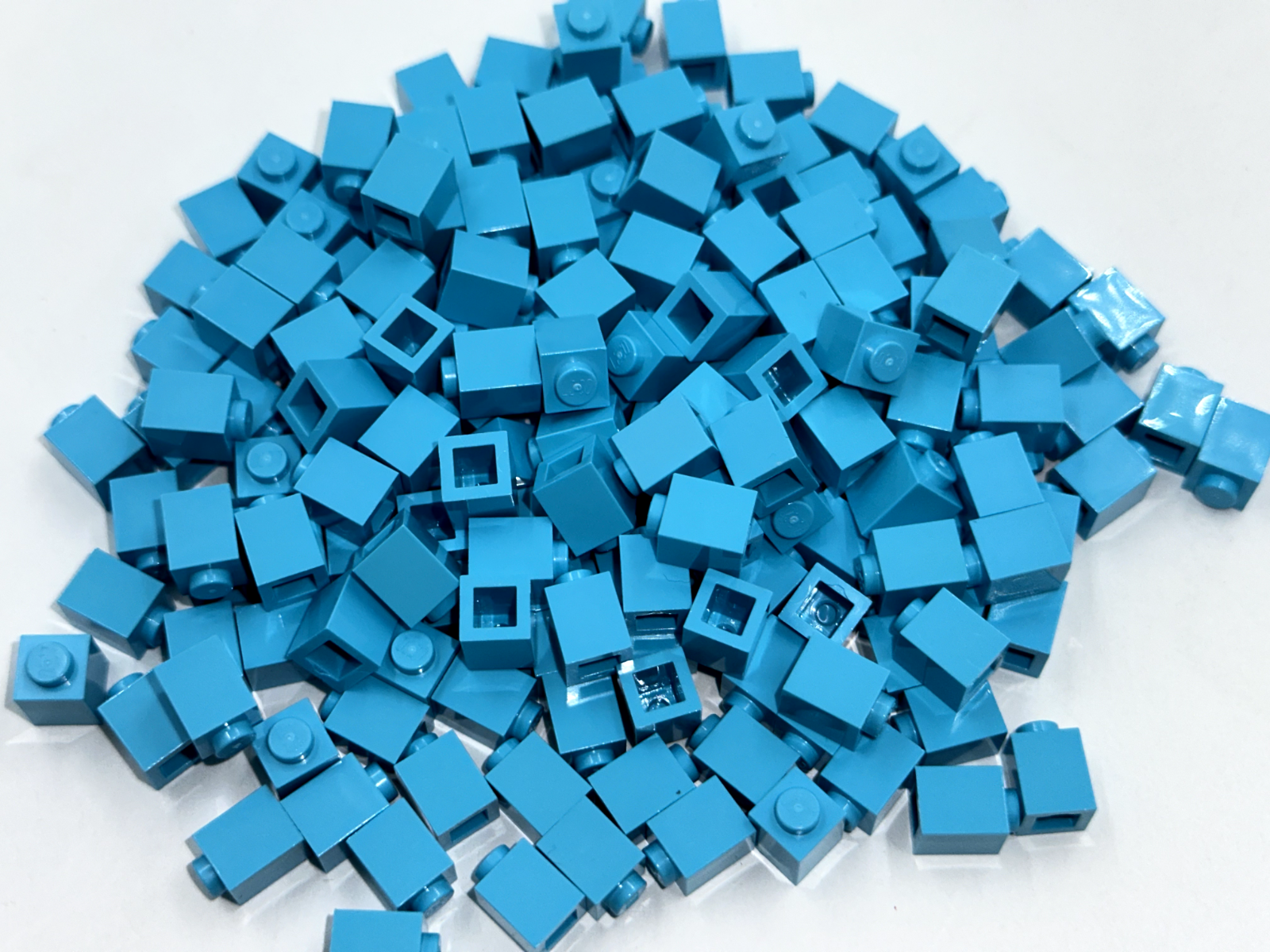 LEGO Pack of 100x New Medium Azure Brick 1 x 1  BULK BRICKS