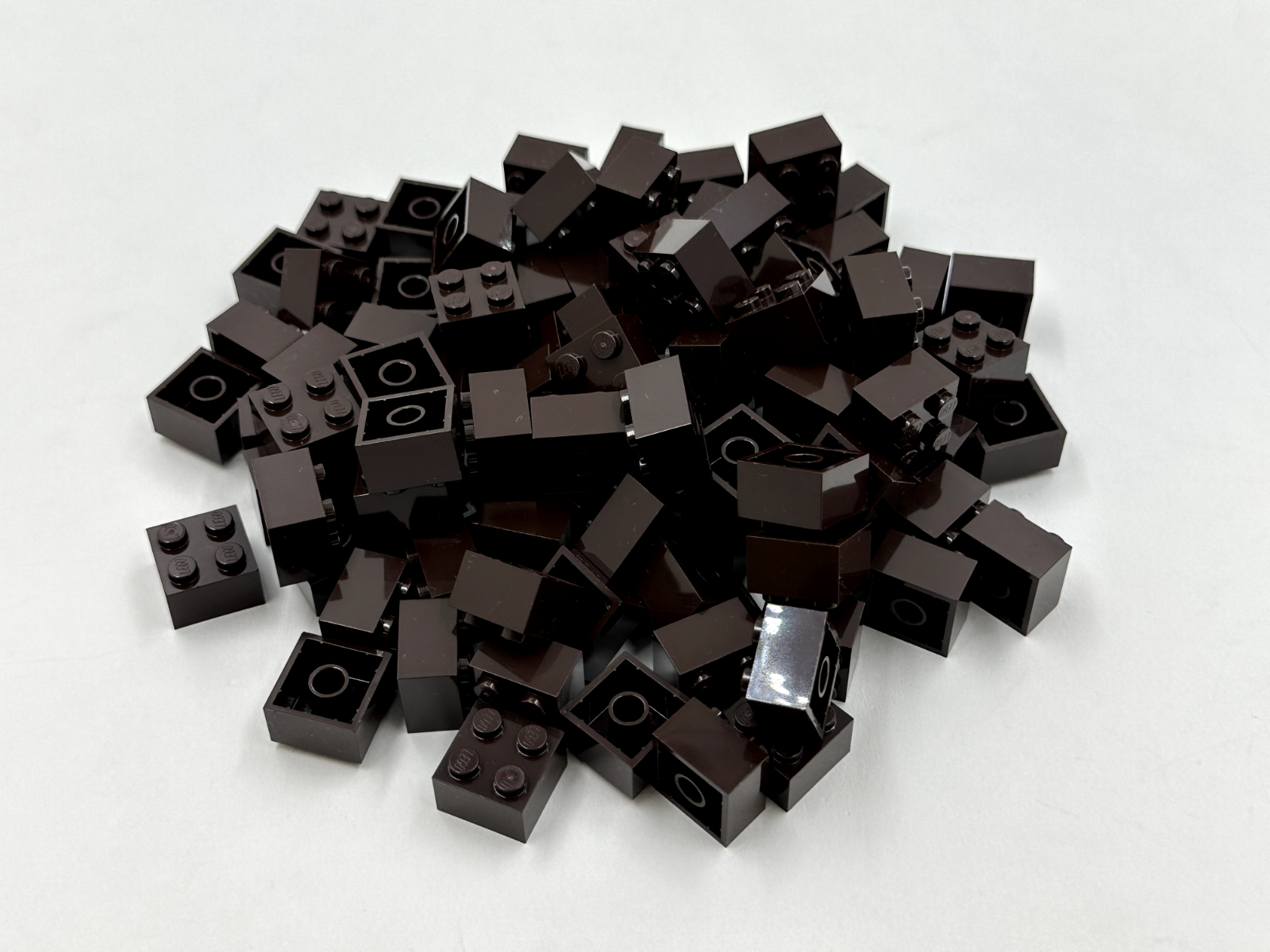 LEGO Pack of 200x New Dark Brown Brick 2 x 2  BULK BRICKS