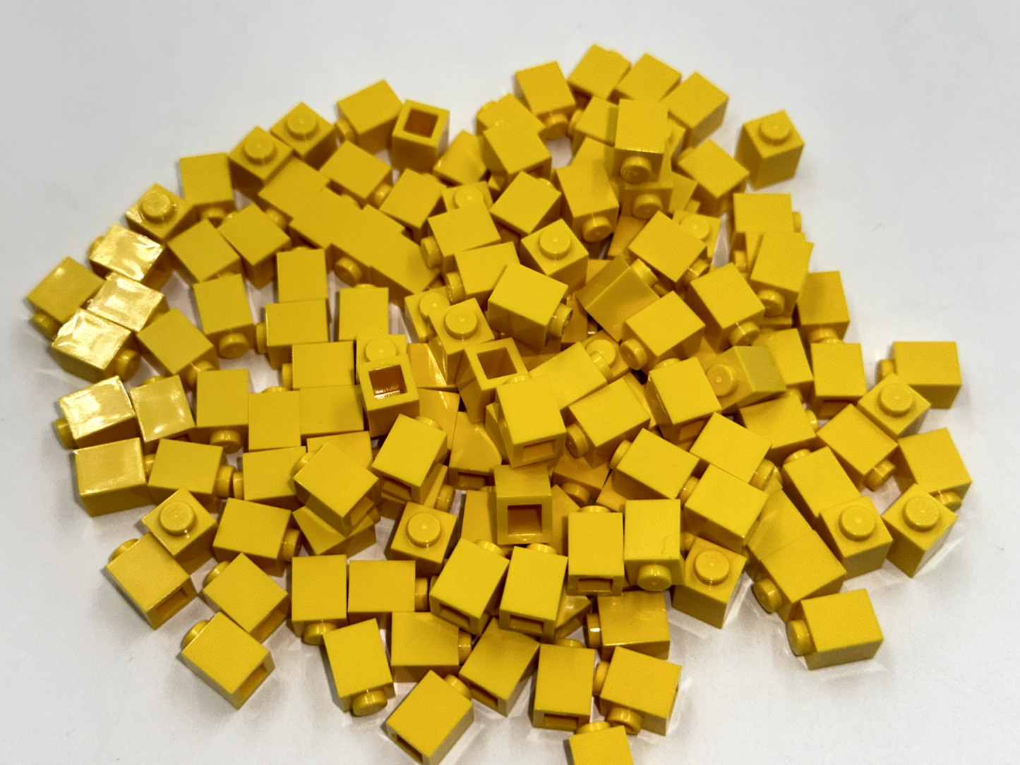 LEGO Pack of 100x New Yellow Brick 1 x 1  BULK BRICKS
