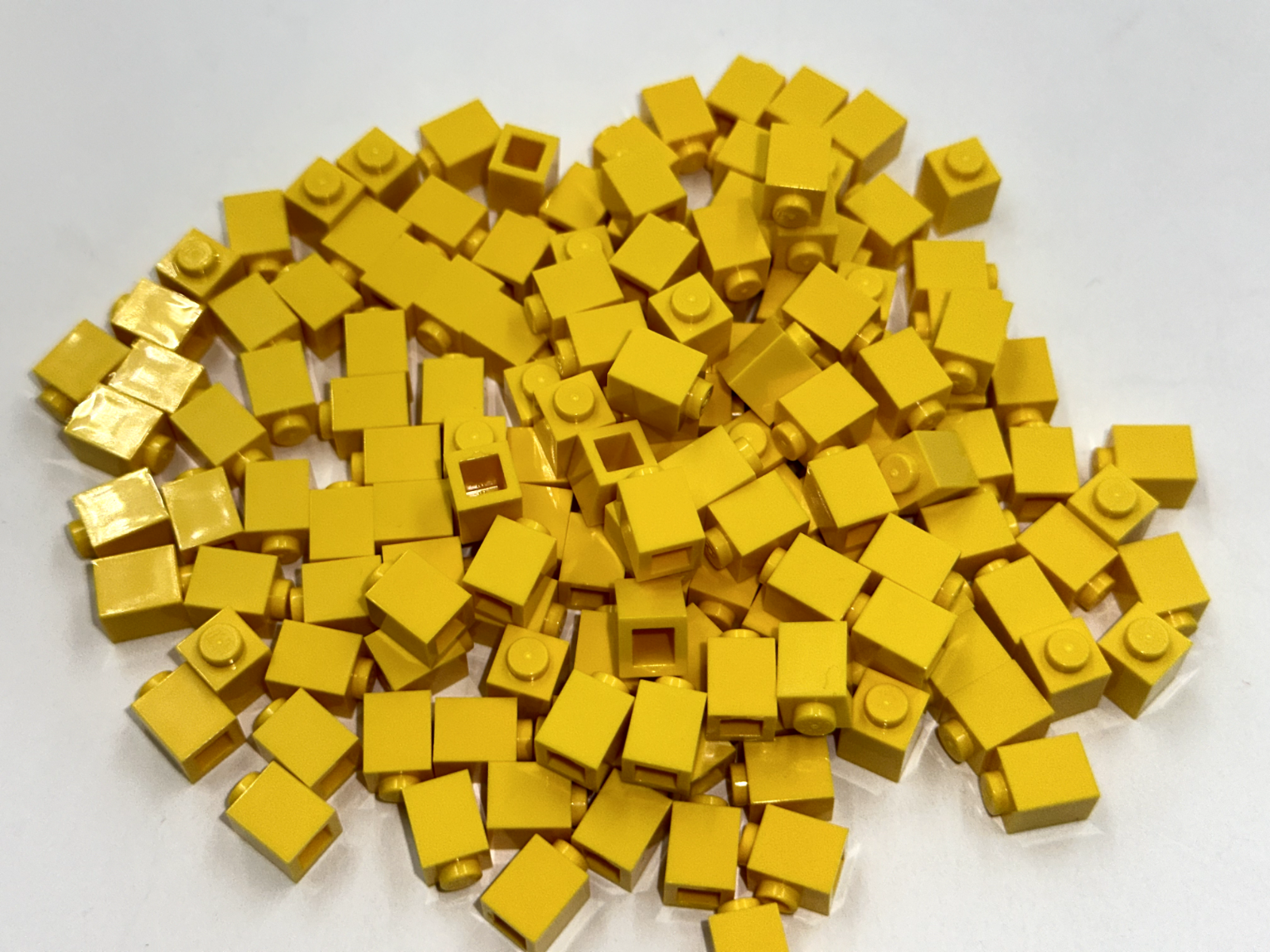LEGO Pack of 100x New Yellow Brick 1 x 1  BULK BRICKS