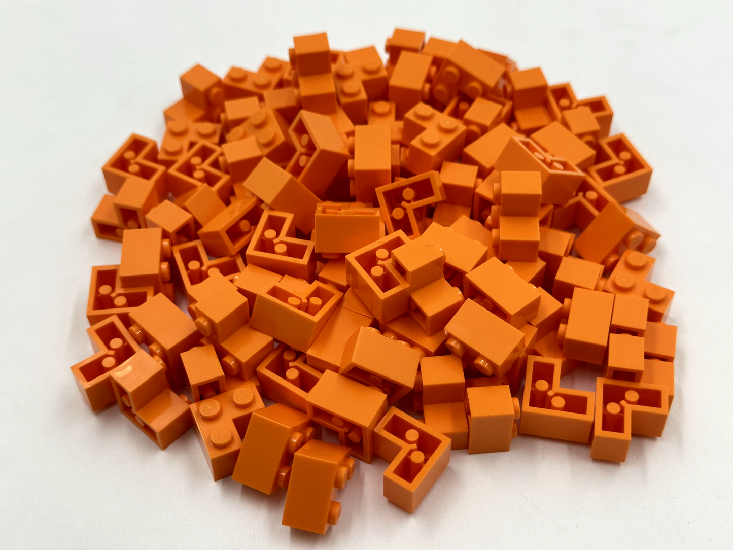 LEGO Pack of 200x New Orange Brick 2 x 2 Corner  BULK BRICKS