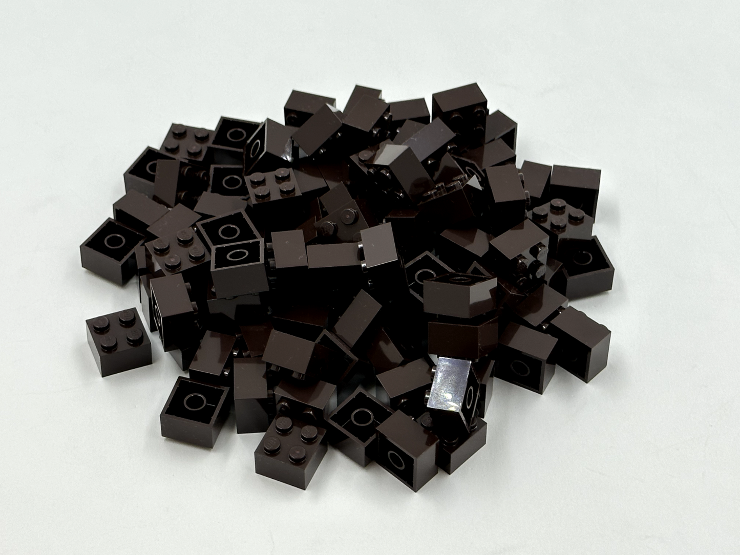 LEGO Pack of 200x New Dark Brown Brick 2 x 2  BULK BRICKS