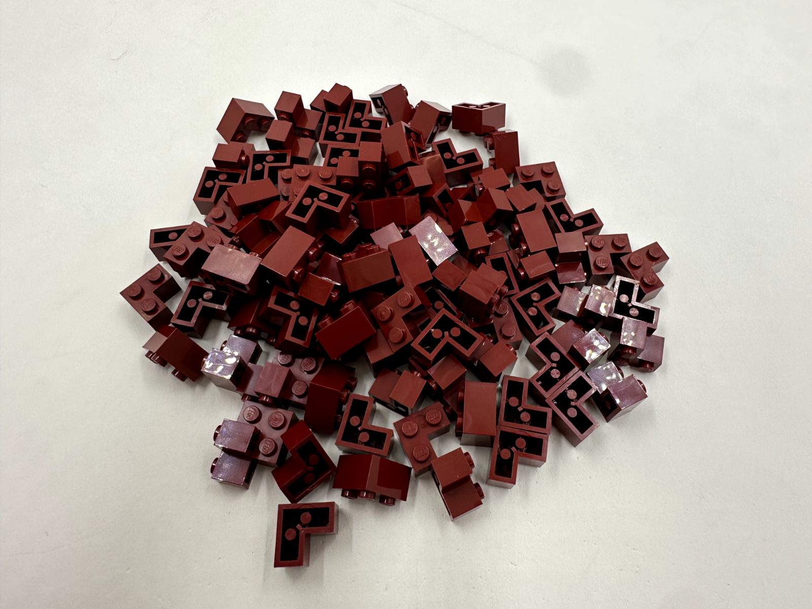 LEGO Pack of 200x New Dark Red Brick 2 x 2 Corner  BULK BRICKS