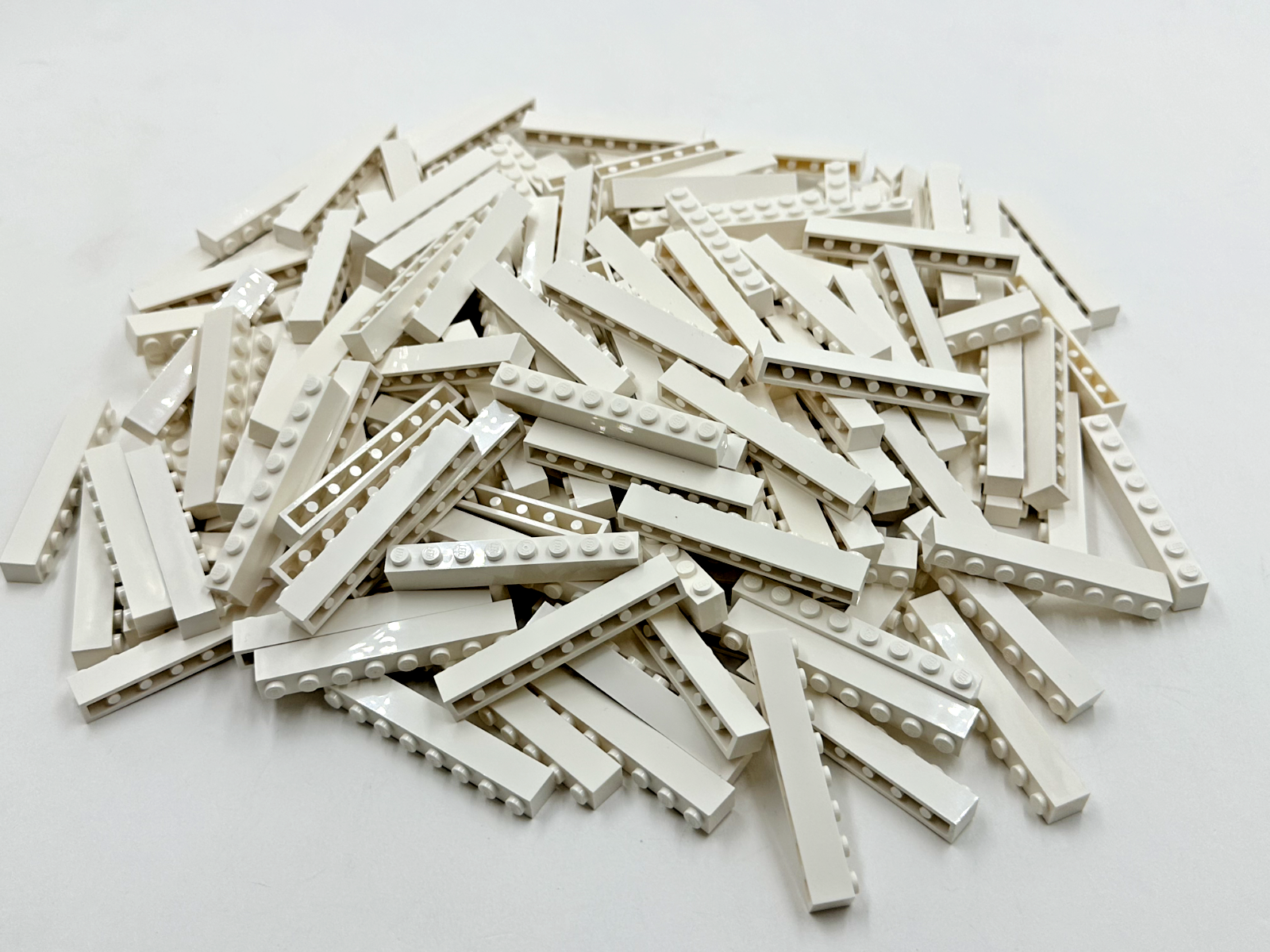 LEGO Pack of 200x New White Brick 1 x 8 BULK BRICKS