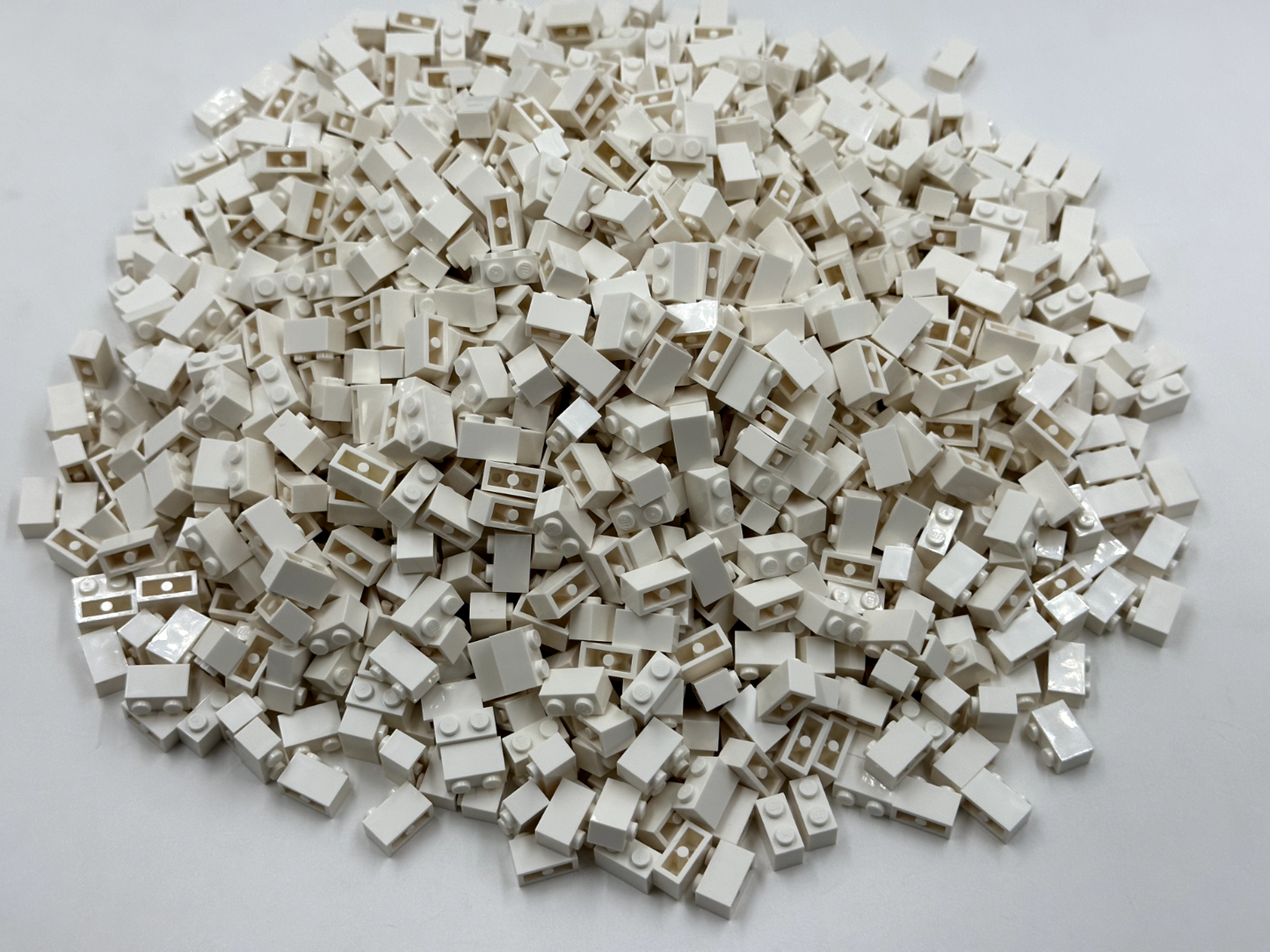 LEGO Pack of 200x New White Brick 1 x 2 BULK BRICKS