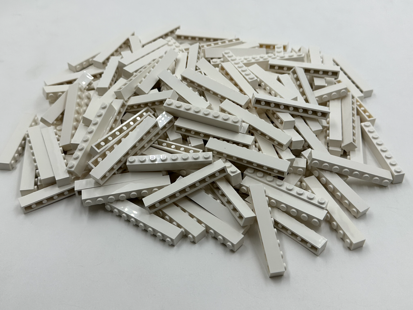 LEGO Pack of 200x New White Brick 1 x 8 BULK BRICKS