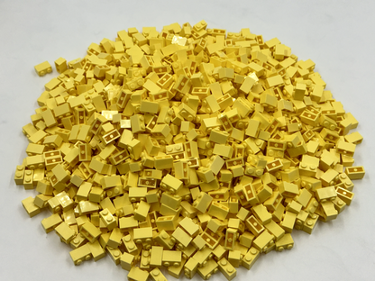 LEGO Pack of 100x New Bright Light Yellow Brick 1 x 2 BULK BRICKS
