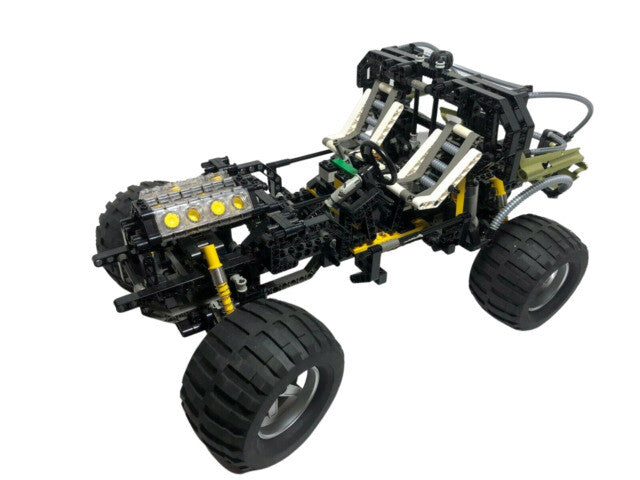 LEGO TECHNIC: 4x4 Off-Roader (8466)